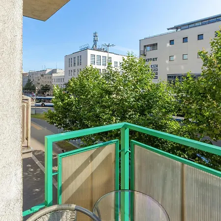 Jasny Dla 6 Osob W Gdyni, 2 Sypialnie I Balkon By Renters アパート *