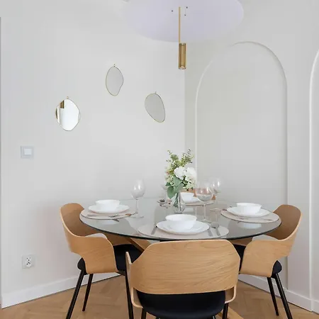 Style & Sea With Balcony In By Renters Gdyně