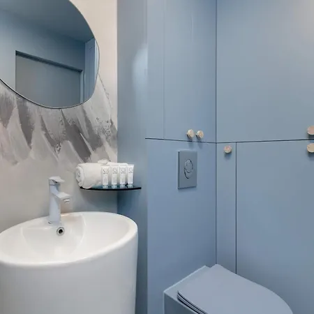 アパート Jasny Dla 6 Osob W Gdyni, 2 Sypialnie I Balkon By Renters