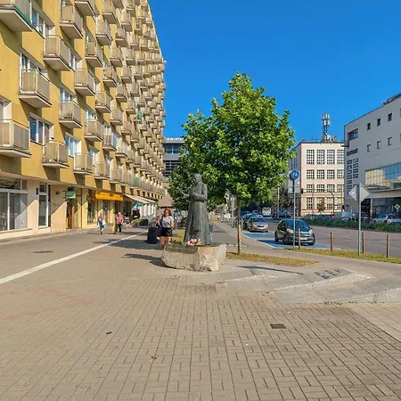 アパート Jasny Dla 6 Osob W Gdyni, 2 Sypialnie I Balkon By Renters *