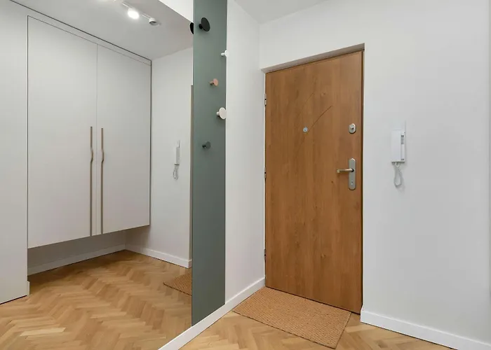 Jasny Dla 6 Osob W Gdyni, 2 Sypialnie I Balkon By Renters 公寓 格丁尼亚