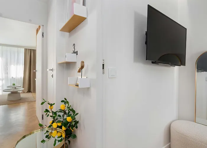 Jasny Dla 6 Osob W Gdyni, 2 Sypialnie I Balkon By Renters *